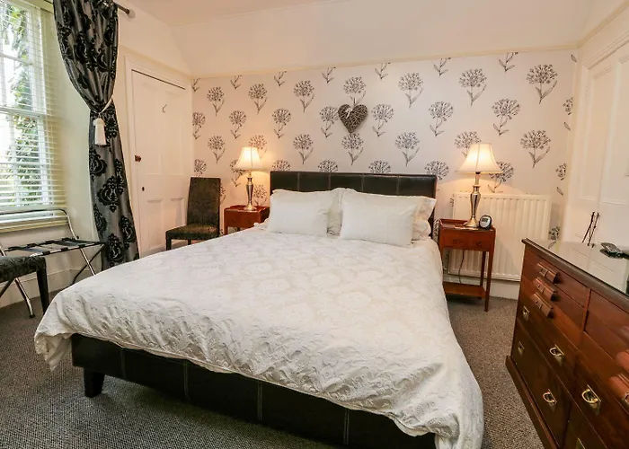 Ferienhaus The Bolt Hole *